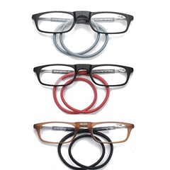 現品のセットは熱い販売のPCの新型の折り畳みの首の老眼鏡の高清の樹脂のファッションの磁石の老眼鏡の男女を掛けます。