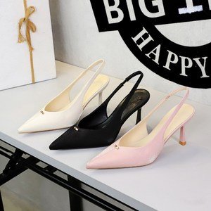9625-6 French Sweet Metal Decoration Fashion Pointed Shallow Mouth V-Buckle Back Empty Rear Tripping Strap Thin Heels Fe