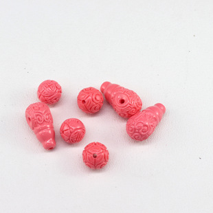 ���z�ۉ�ɺ���ؼyһ�w��ͨ��� ��ɫ�����ؼy�A��С��Ů���