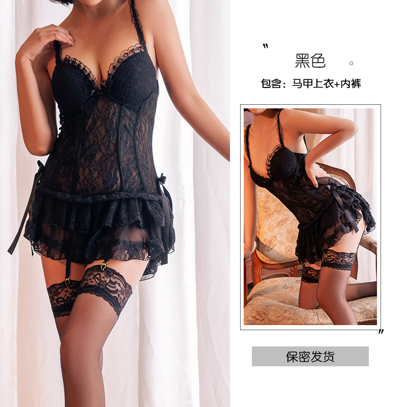 검은색 조끼 + T바지