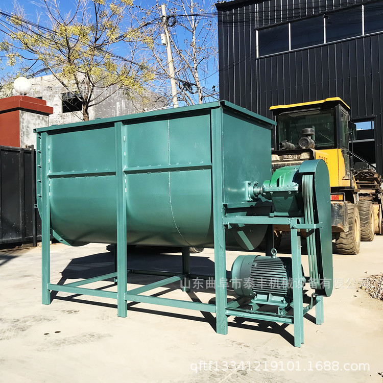 新乡市鸡饲料搅拌机 自吸式玉米豆粕粉碎搅拌机 1吨型饲料搅拌机