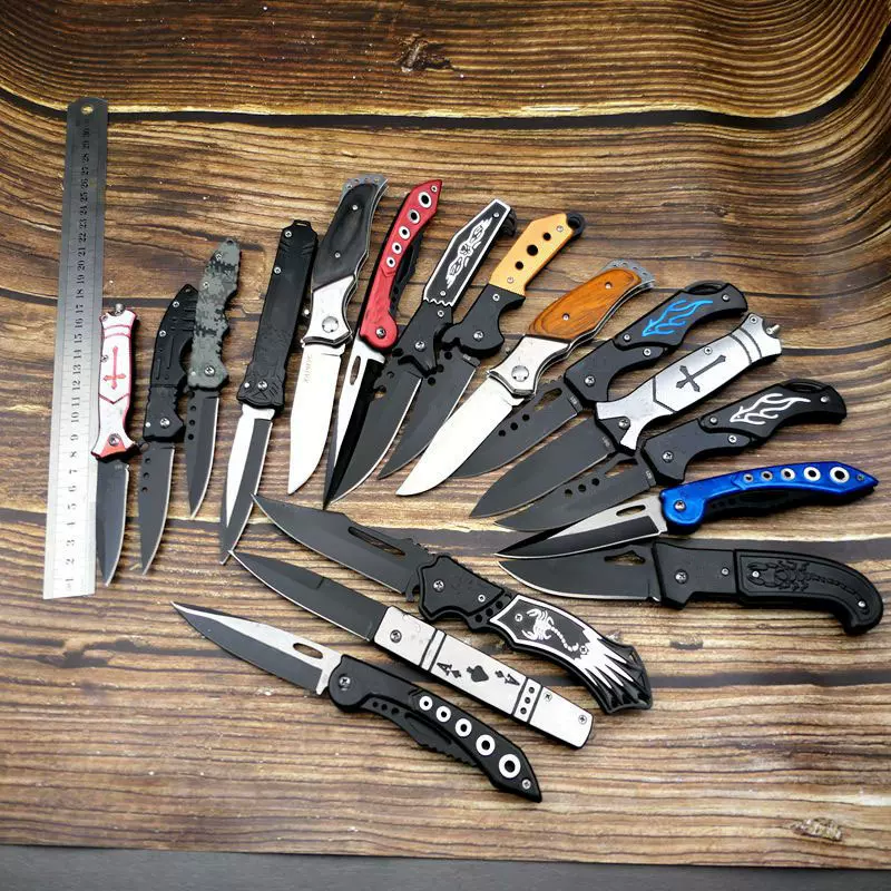 阳江热卖折叠刀户外小刀锋利便携口袋防身求生刀片野外批发刀具