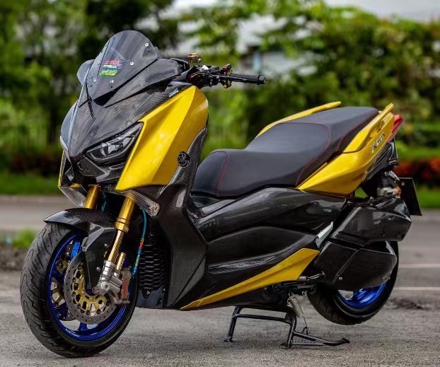 Suitable for Yamaha Xmax300 Front and Rear Cast Wheels Aluminum Alloy Lightweight Cnc Modified Wheels and Rims Modified Only