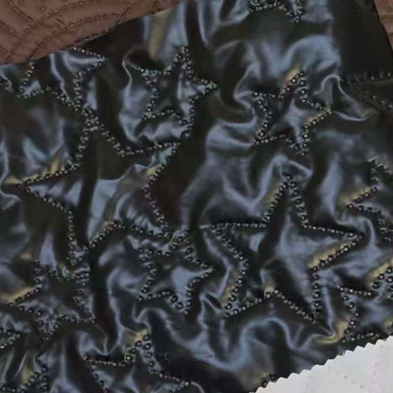 ��Բ������������ ���������Ь�Ķ��������� ��ֱ����ɫ