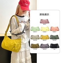尼龙女包休闲百搭轻便单肩包女时尚大容量上班斜跨包女士牛津布包
