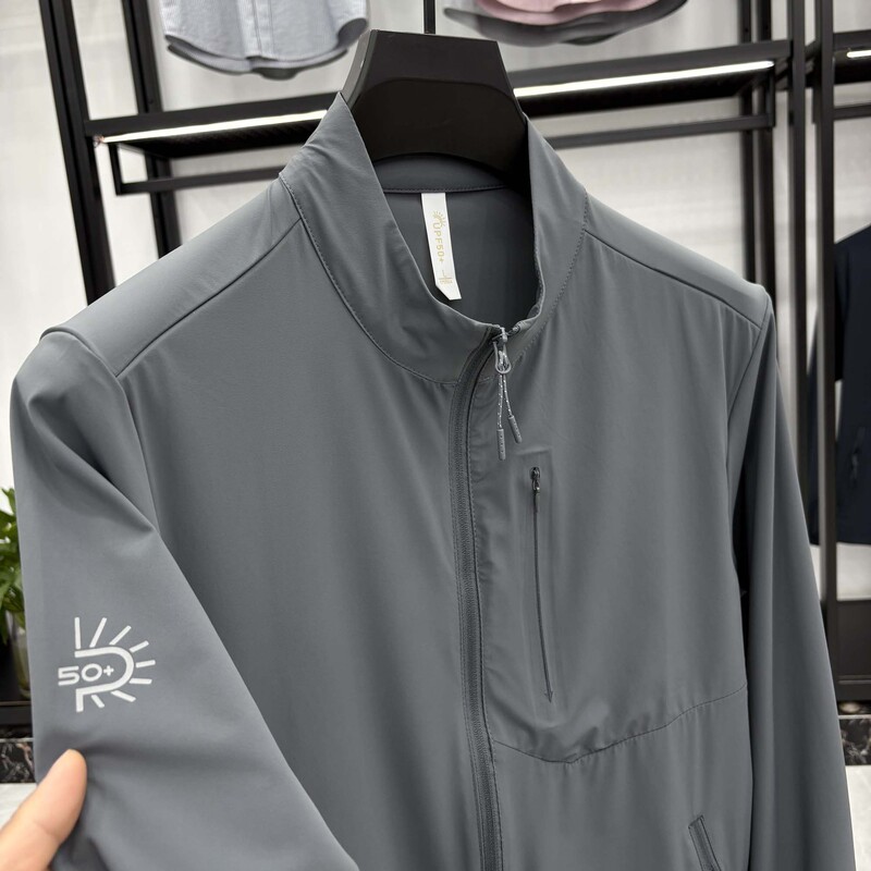 2026 Summer Sun Protection Jacket, Cool and Breathable, High-End Feel, Solid Color, Lightweight Outerwear for Young and Middle-Aged Men, Direct Supply from the Manufacturer