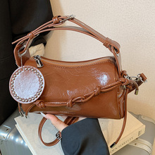 复古油蜡皮手提小包包女2025新款高级感轻奢枕头包法式小众斜挎包