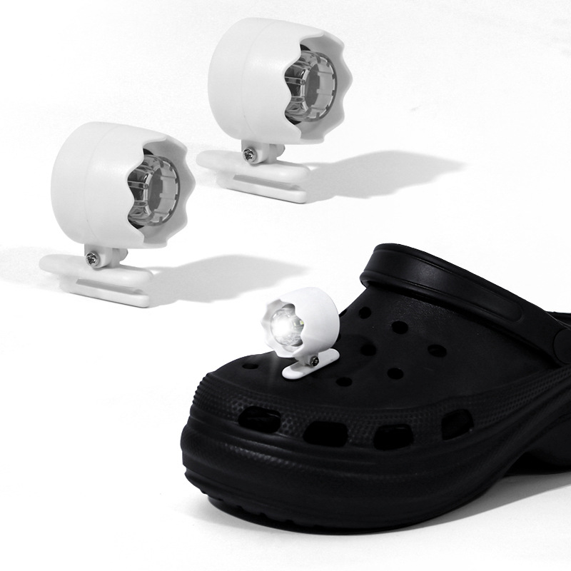 Universal Crocs-style slippers, sneakers, travel accessories for camping, sports lights 4