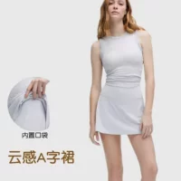 Новый двухсекционный голый Йога короткая юбка с карманным теннисным коротким юбкой голый мягкий и сродный кожа тонкий спортивный юбка