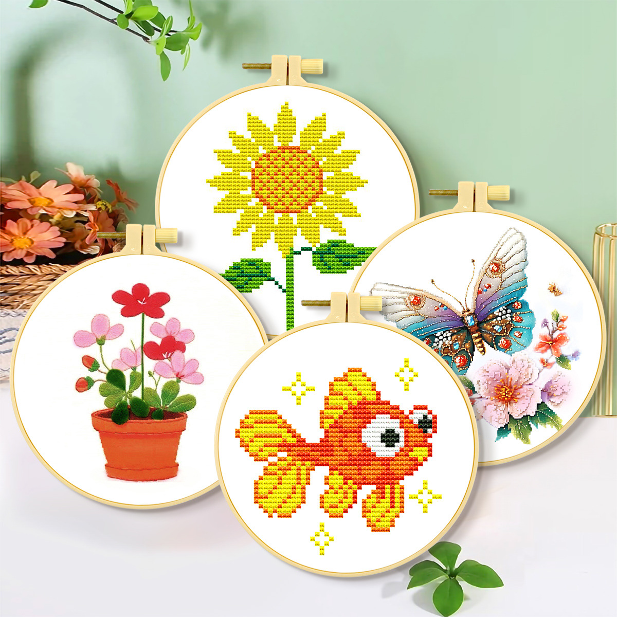 Nueva serie de dibujos animados transfronteriza girasol-pez dorado-mariposa-flor en maceta principiante punto de cruz de nivel de entrada image 1