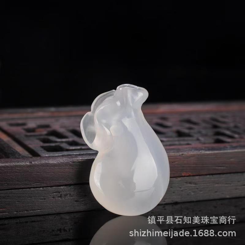 氷玉白玉弥勒仏玉ペンダント男女兼用瑪瑙祥雲ロック貔貅各種ペンダント在庫直販|undefined