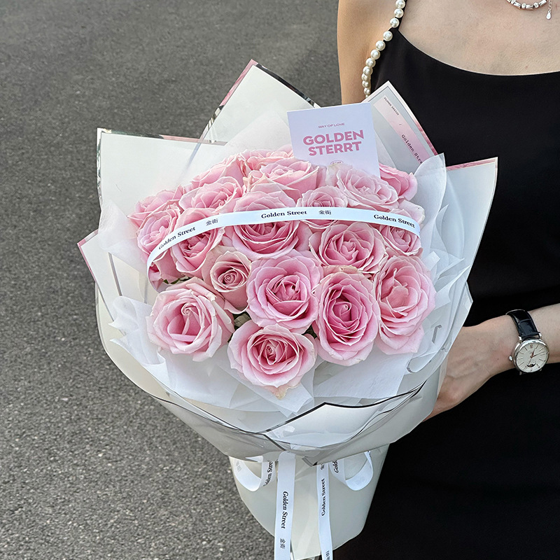 Brillante Qixi día de San Valentín iones de plata papel de embalaje de flores plástico impermeable OPP película de bordes de plata florista