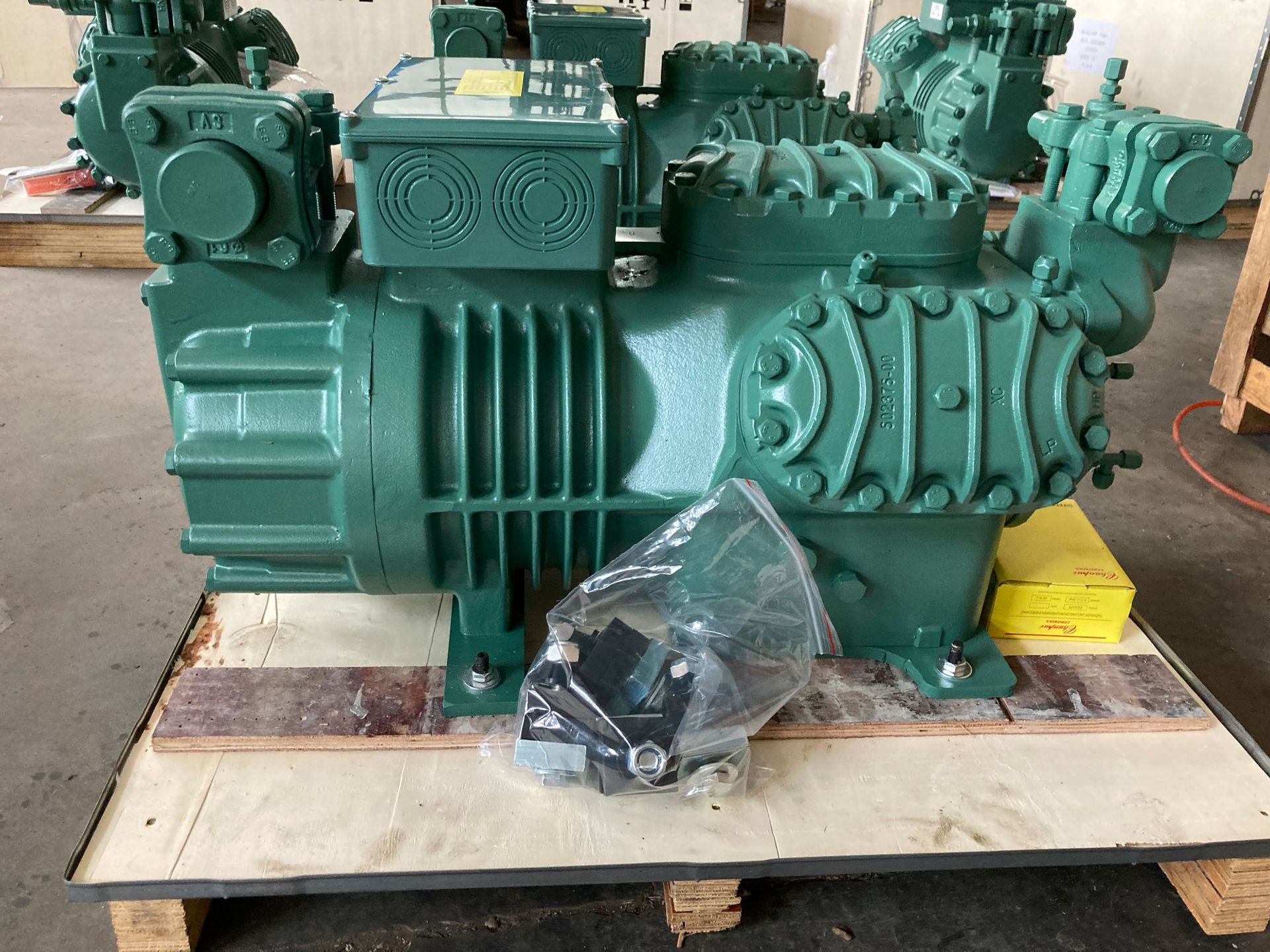 厂家供应冷库冷藏制冷设备制冷压缩机（生产厂家）MC-4000-TWM