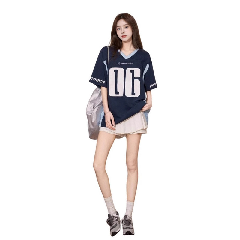 American-Style Spicy Girl Dark Blue V-Neck Short-Sleeve T-Shirt for Women, 2026 Summer Loose Sports Jersey Jersey-Style Top American-Style Spicy Girl Dark Blue V-Neck Short-Sleeve T-Shirt for Women, 2026 Summer Loose Sports Jersey Jersey-Style Top
