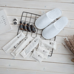 Wholesale Hotel Disposable Toothbrush and Toiletry Set, Hotel Guesthouse Toothbrush, Toothpaste, Oral Care Travel Supplies Manufacturer