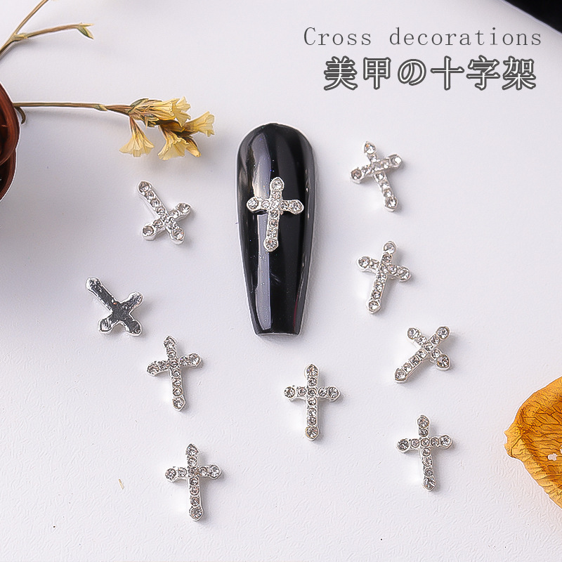 Halloween nail supplies cross alloy jewelry wholesale internet popular vintage crocheted nail diamond decoration