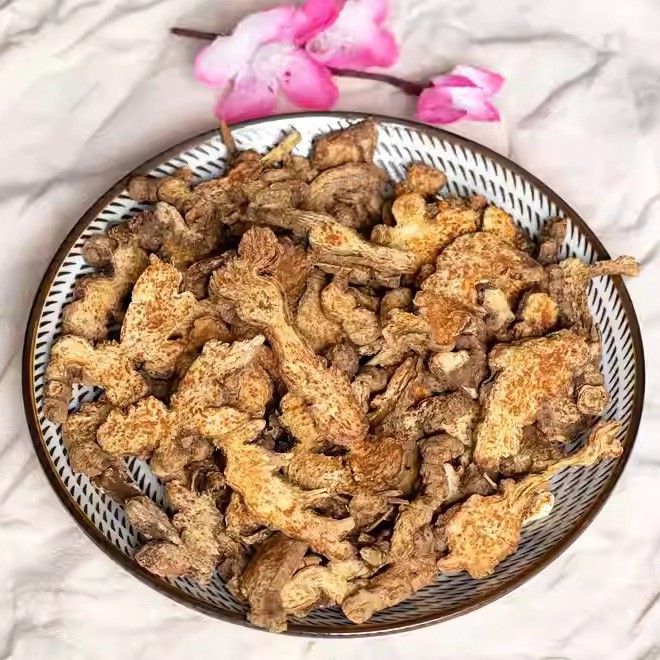 Cang Zhu Dried Atractylodes Rhizome Slices 1000g Traditional Chinese Herb for Decoctions and Teas specifications