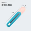 Розовая ложка, тёмно-синяя крышка
