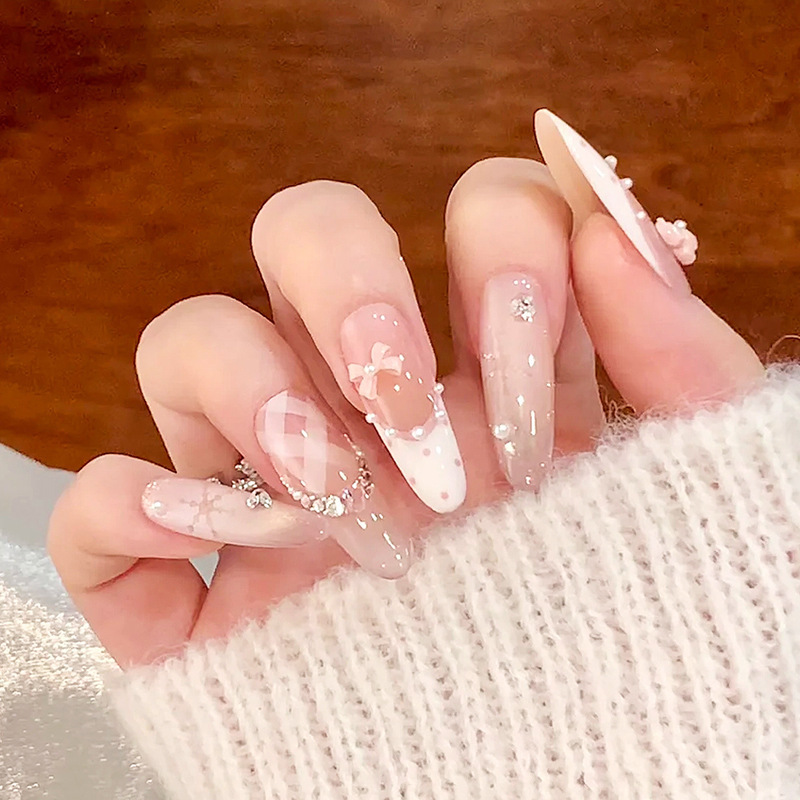 Spring and Summer Handmade Butterfly Wearing Armor Pile Diamond Flash French Bead Chain Plaid Sweet Girl Fake Nail Finished Nail Art