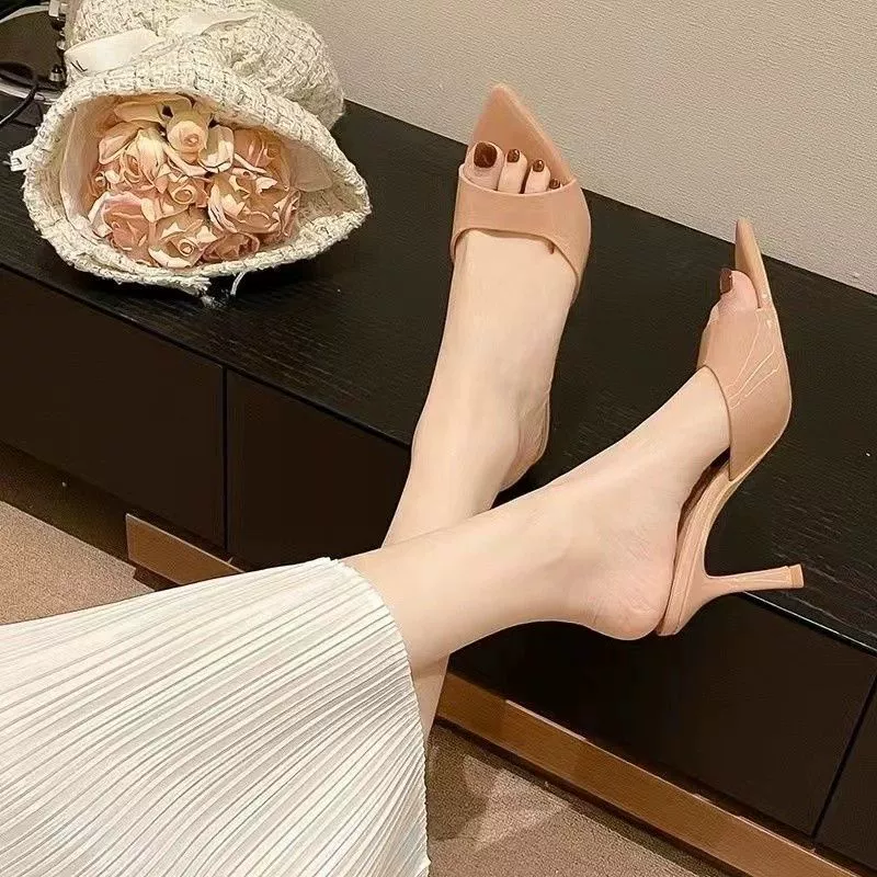 Корейская версия сексуальных холодных тапочек с открытым пальцем