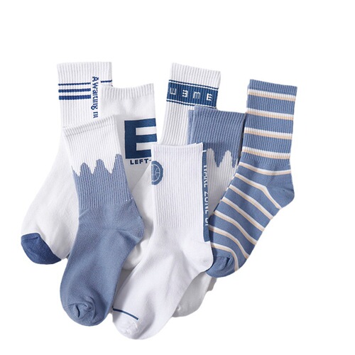 Foreign Trade Couple Cotton Socks, Instagram-Style White Sports Socks from Zhuji—Wholesale Basketball Long Socks for Men, Mid-Calf Style, Perfect for Spring and Autumn
