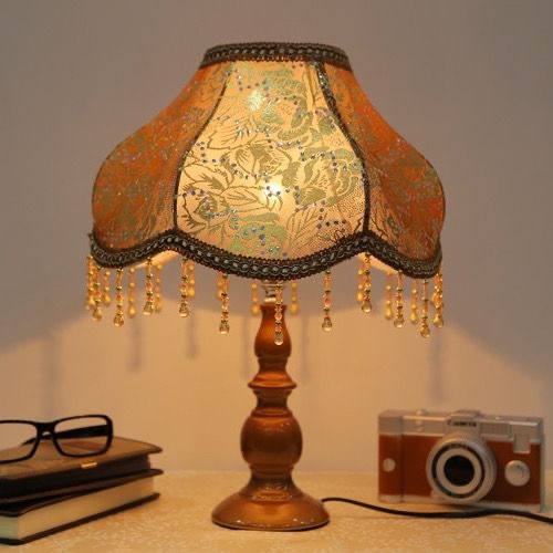 European-style Simple LED Study Living Room Bedroom Bedside Lamp Fashionable Iron Creative Decorative Energy-saving Table Lamp
