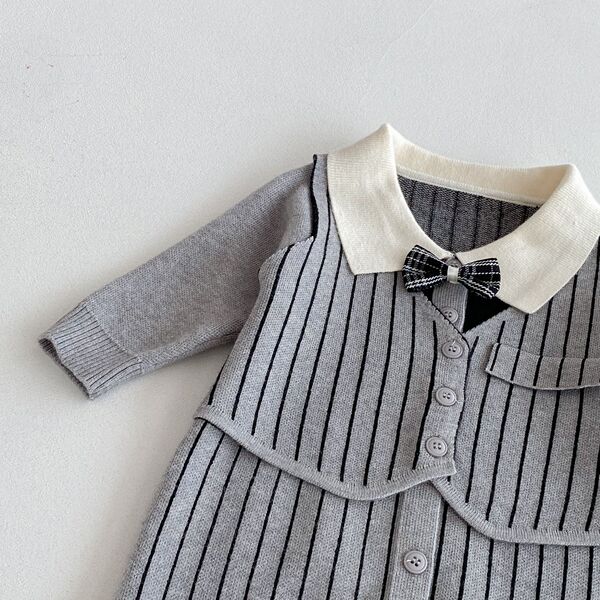 Autumn dress for early age