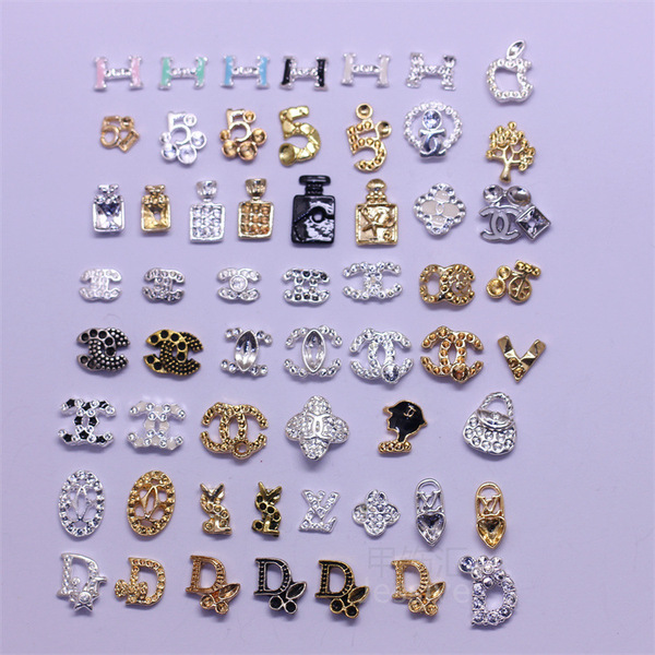 mixed metal accessory for manicure