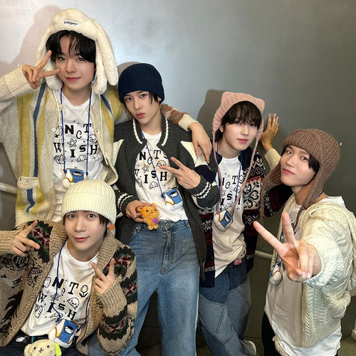 NCT WISH Asia Tour Concert LOGin merchandise same-style clothing short-sleeved T-shirt loose-fit pure cotton base shirt