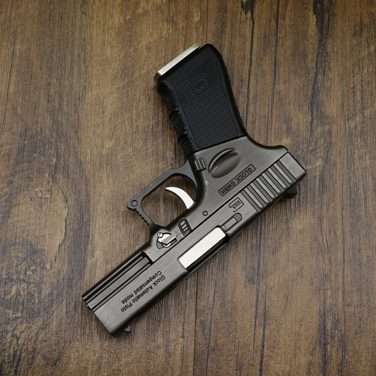 Throw glock.jpg