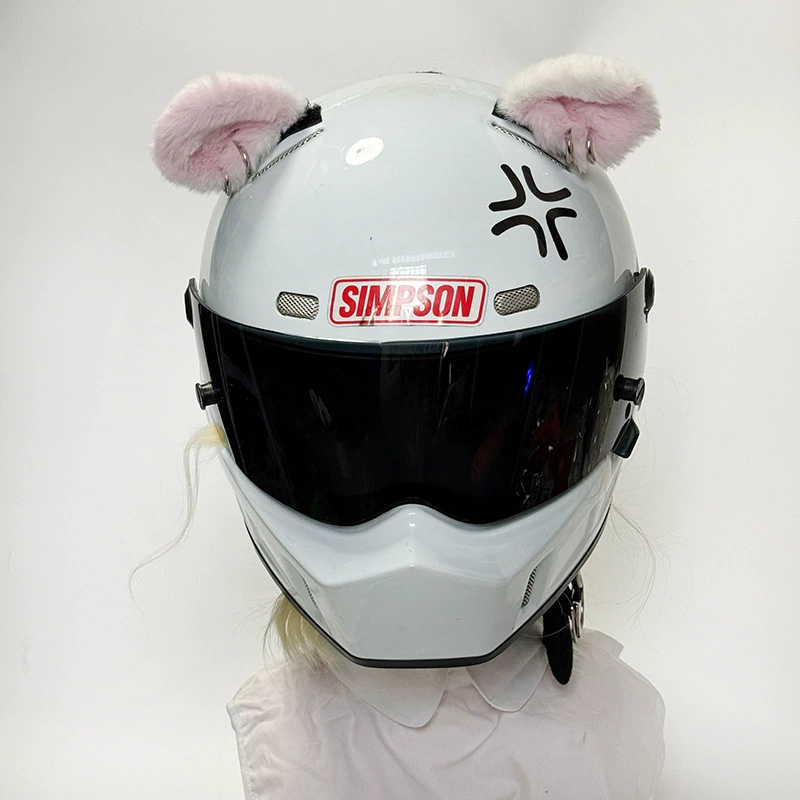 Plush helmet, cute earrings, ski accessory