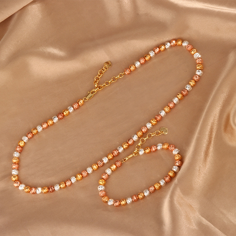 2024 nuevo estilo Zhuang Sheng joyería retro temperamento diseño al por mayor electrochapado de color cadena del grano oro traje femenino