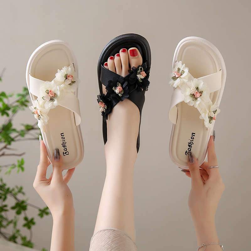 Sweet Fairy Style Slippers Women's New Summer Outer Wear Fashionable Flower Dissolved Thick Bottom Crossover Sandals Sweet Fairy Style Slippers Women's New Summer Outer Wear Fashionable Flower Dissolved Thick Bottom Crossover Sandals
