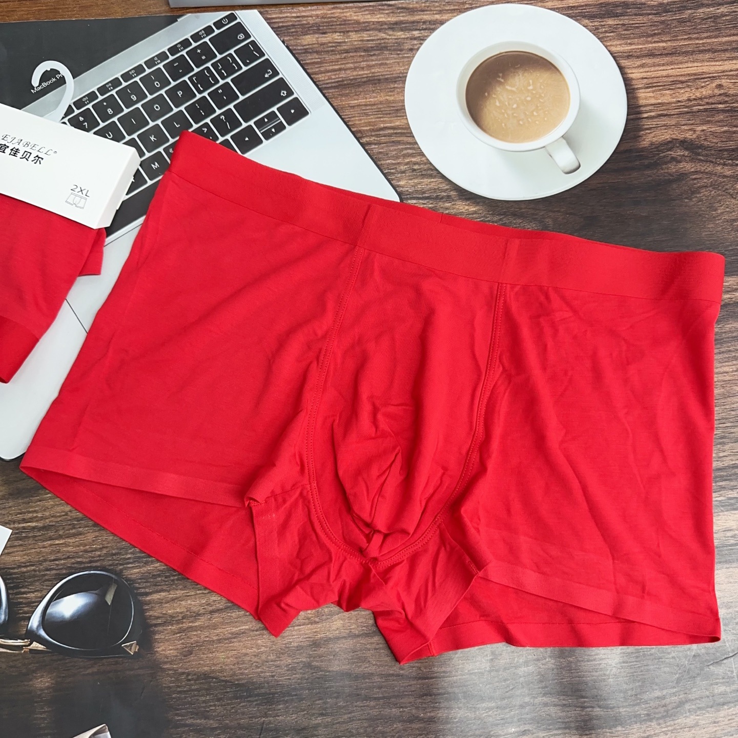 卡纸80支莫代尔无痕内裤男四角大红色10A桑蚕丝抗菌男士内裤批发