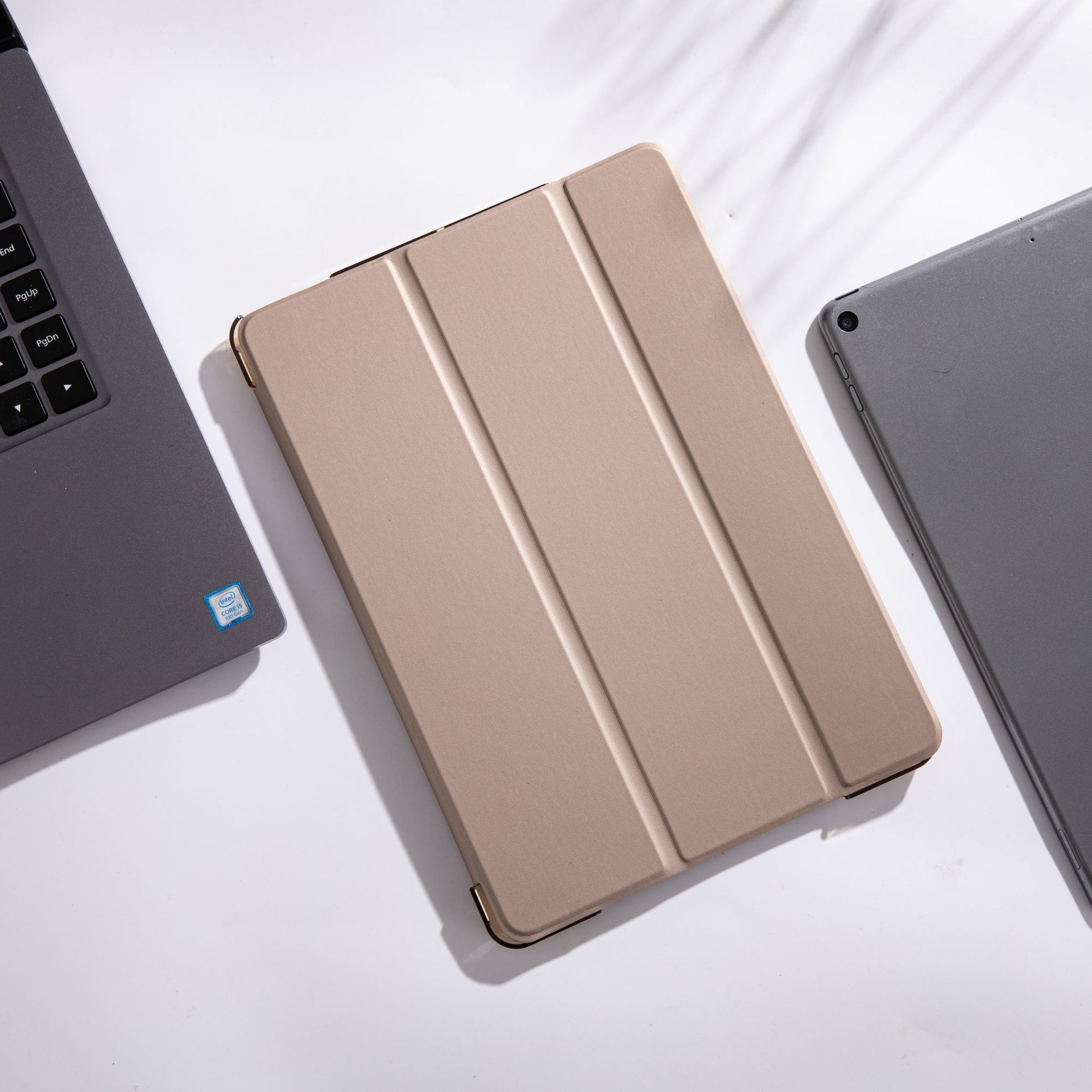 Caso protector aplicable ipad10.2 mini456 generación caso duro Pro12.9 pulgadas PC caso de cuero inteligente dormir tres veces