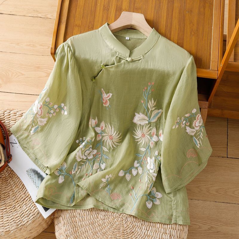 文学的な春夏の新しいスタイルのスタンドカラー半袖Tシャツ、女性用、エレガントな七分袖ボタン刺繍コットンとリネントップ|undefined