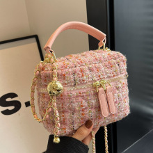 ë��Ů���r��С���L����Ůʿ�¿������Ӱ��߼��аٴ�朗lб���