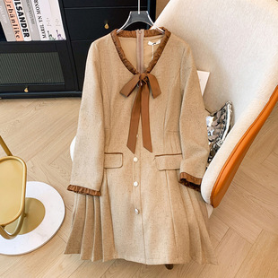 300kg plus size Women's chubby girl College Temperament Small Fragrant Style Long Sleeve Pleated dress Late Autumn and Early Winter New