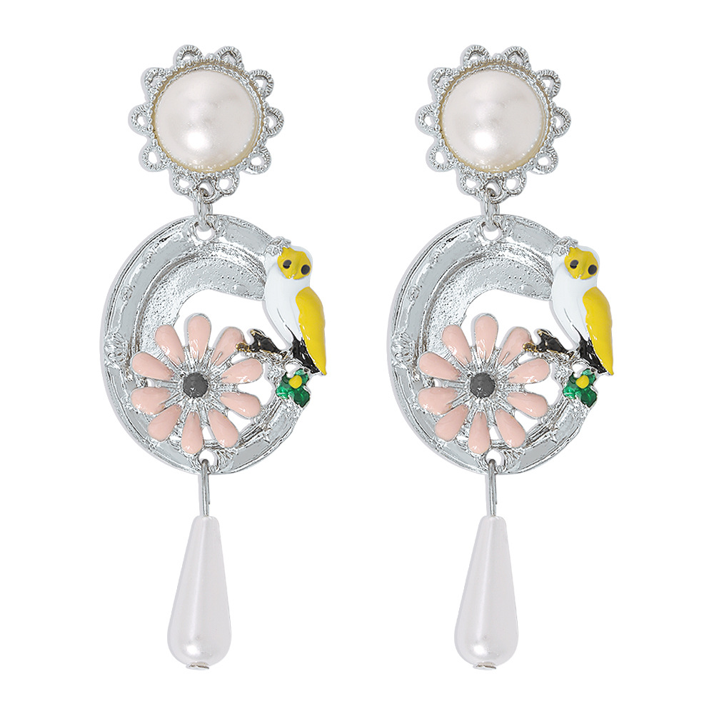 Baroque Alloy Oil Drop Flower Earrings display picture 2