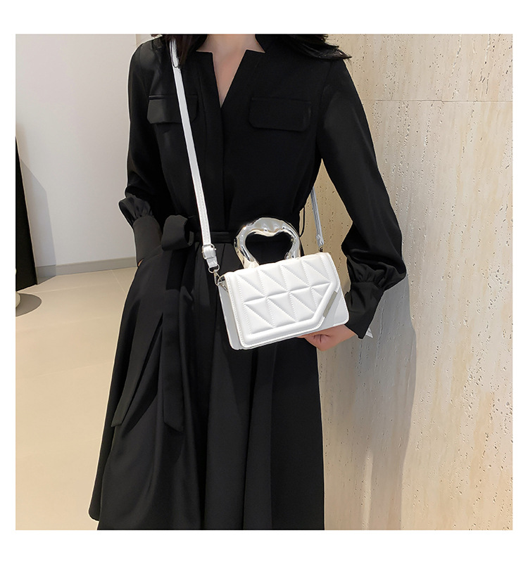 Taschen Mode Vielseitig High-End Handheld Kleines Quadrat für Frauen 2024 Sommerausgabe Casual Diamond Grid Einzelne Schulter_voghion.com