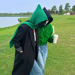 ストールの襟の帽子の一体の保温秋冬の日の毛糸のニットの韓国版の外でコートの神器を組み合わせてマフラーの女性を飾ります。