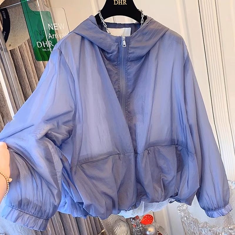 2026 Summer New Women's Plus Size Loose Fit Slimming Hooded Short Sun Protection Jacket, Stylish and Unique, Trendy Outerwear