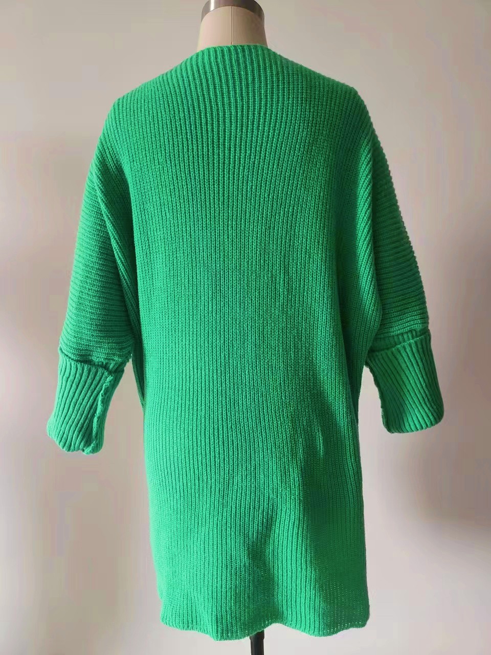 Frau Basic Klassischer Stil Einfarbig Mantel Pullover display picture 12