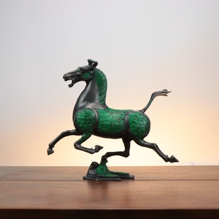 青銅器馬踏飛燕圖片- 海量高清青銅器馬踏飛燕圖片大全- 阿里巴巴