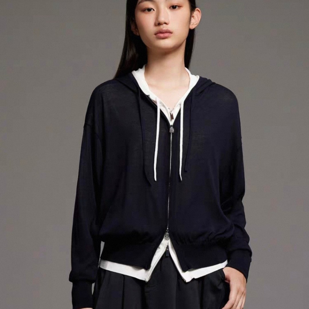 New Summer Women's Outdoor Casual Windproof Linen-Silk Sunscreen Jacket, Breathable and Comfortable Hooded Skin Coat