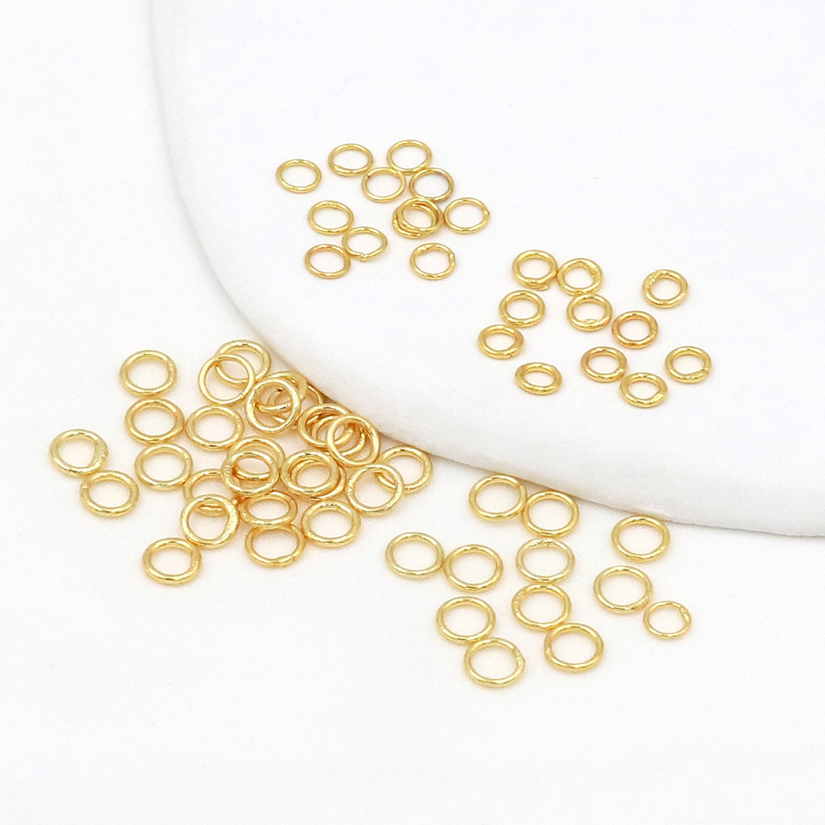 Copper-Plated 18K Real Gold Welded Closed Ring 14K Gold-Filled Color-Preserving Copper Ring Flat Ring DIY Bracelet Connecting Ring B05