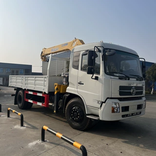 【程力集团】出口随车吊 起重机随车起重运输车5吨直臂吊伸缩臂