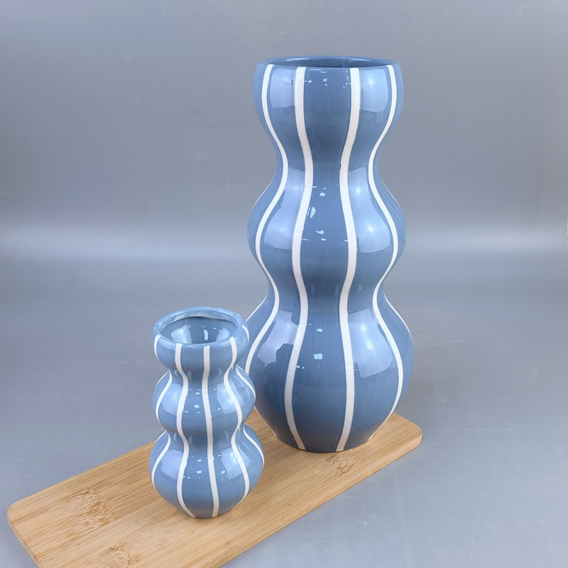 Florero de calabaza de flores de cerámica cuidadosamente seleccionado, florero de cerámica, inserto de flores de carretera a rayas, decoración creativa del hogar