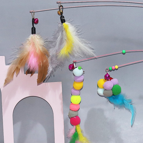 Manufacturer wholesale steel wire cat teasing stick self-pleasure interactive long pole feather cat teasing pole set cat toy bell cat teasing stick