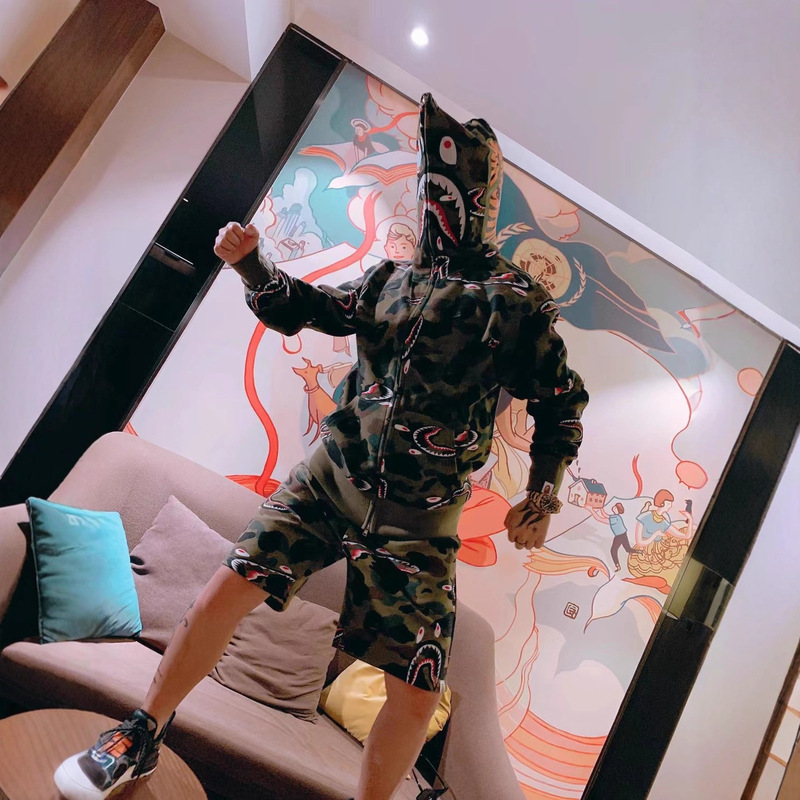 迷彩鲨鱼连帽外套街头男女情侣嘻哈开衫拉链刺绣卫衣春秋冬长袖衫|undefined
